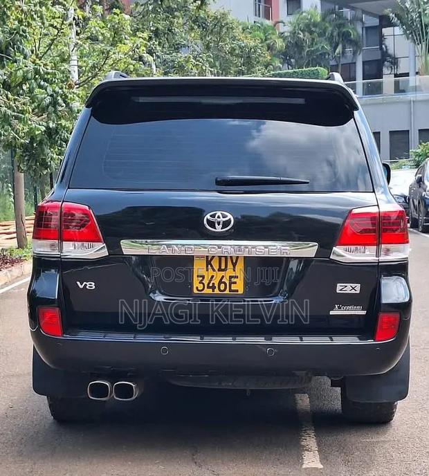 Toyota Land Cruiser 4.6 V8 ZX 2014 Black