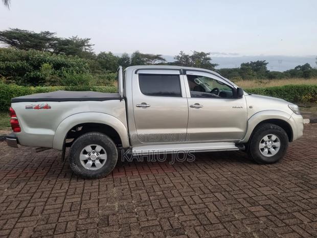 Toyota Hilux 2.5 Cab 2005 Silver