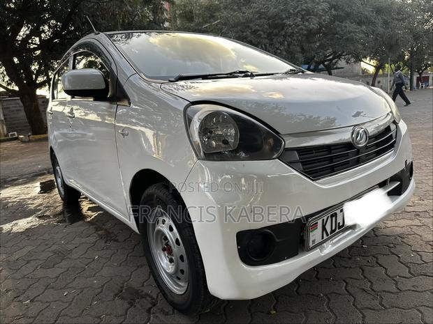 Daihatsu Mira 2015 White