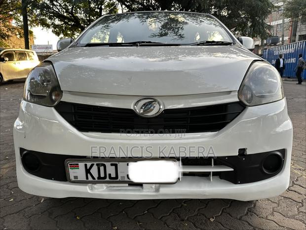Daihatsu Mira 2015 White