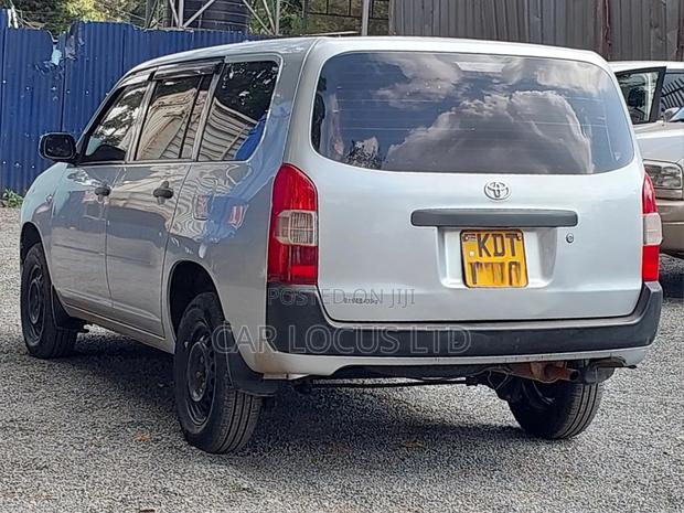Toyota Probox 2018 Silver