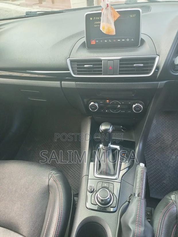 Mazda 3 2016 Gray