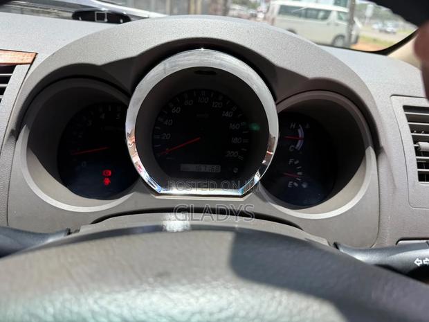 Toyota Fortuner 2011 Black