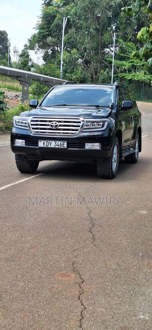 Toyota Land Cruiser Prado 2014 Black