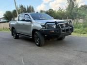 Toyota Hilux 2021 Gold for sale