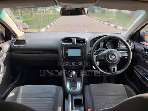 Volkswagen Golf 2012 Blue