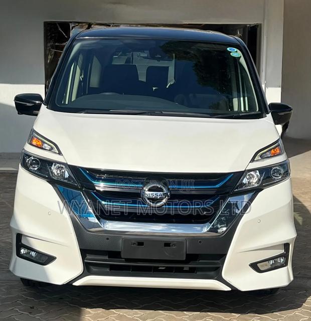 Nissan Serena 2019 White