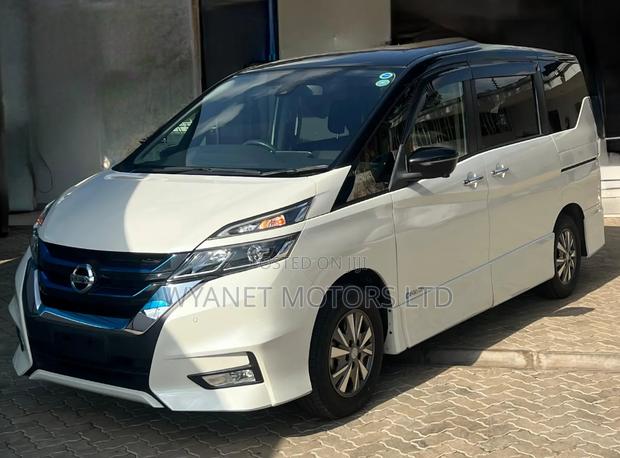 Nissan Serena 2019 White