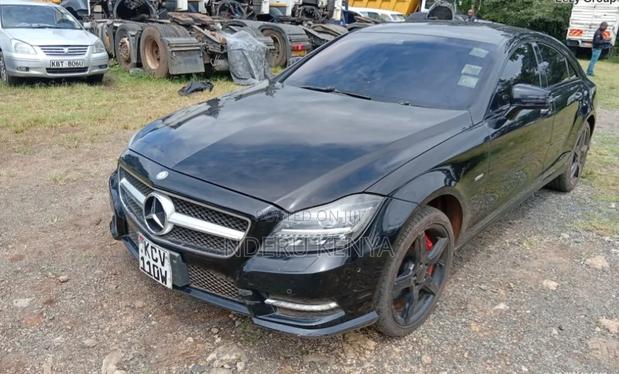 Mercedes-Benz CLS 2012 Black