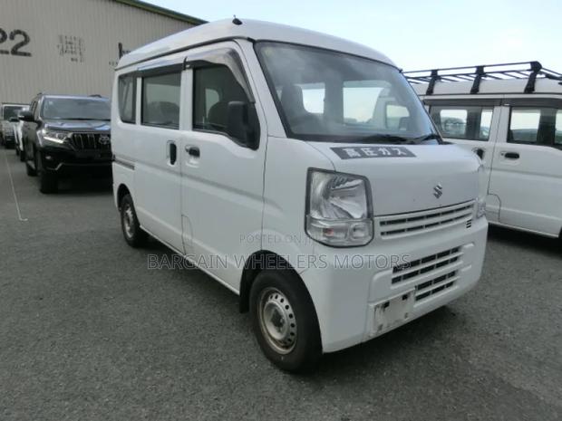 Suzuki Every Wagon 2019 White