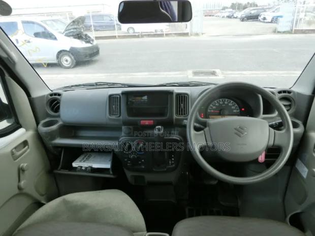 Suzuki Every Wagon 2019 White