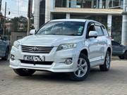 Toyota Vanguard 2012 White for sale