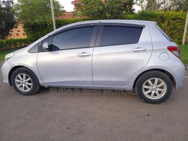 Toyota Vitz 2013 Gray