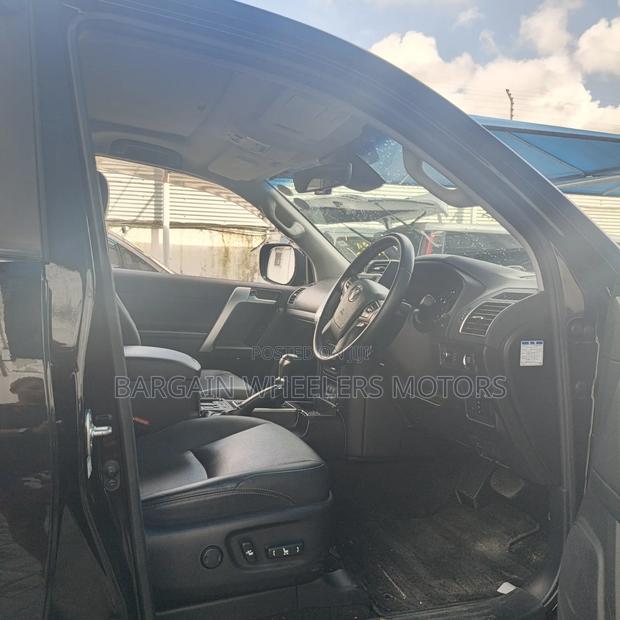 Toyota Land Cruiser Prado 2020 Black