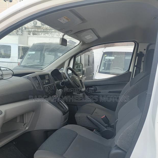 Nissan NV200 2019 White