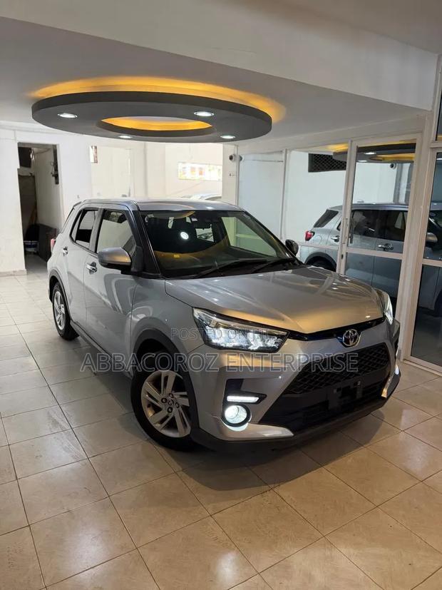 Toyota Raize 2019 Silver