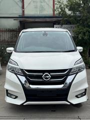 Nissan Serena 2018 White for sale