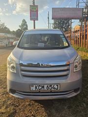 Toyota Noah 2010 Silver for sale