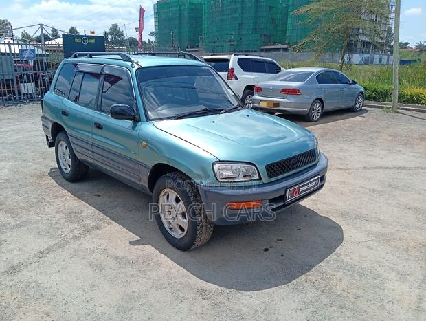 Toyota RAV4 1997 Green