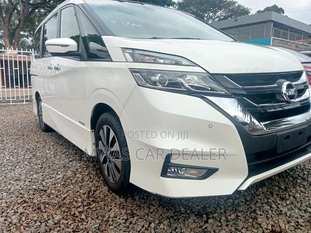Nissan Serena 2019 White