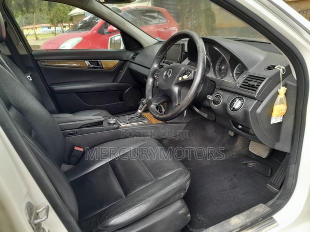 Mercedes-Benz C200 2010 White