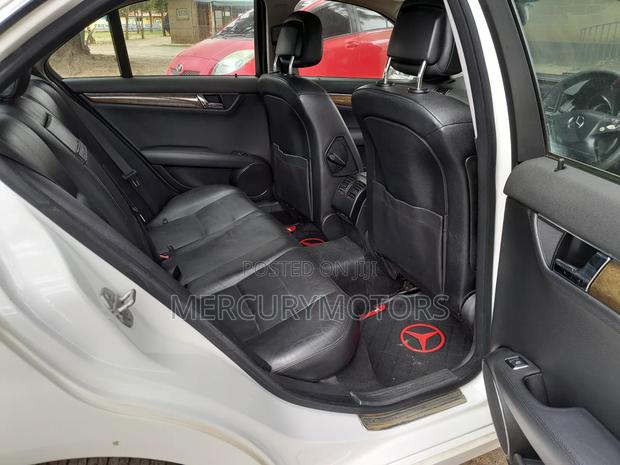 Mercedes-Benz C200 2010 White
