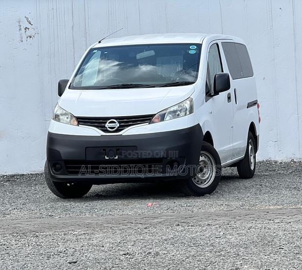 Nissan NV200 2019 Off white