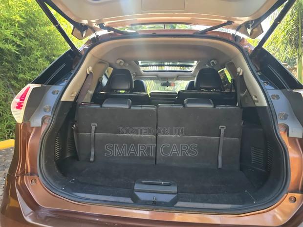Nissan X-Trail 2016 Brown