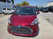 Toyota Sienta 2019 Red for sale