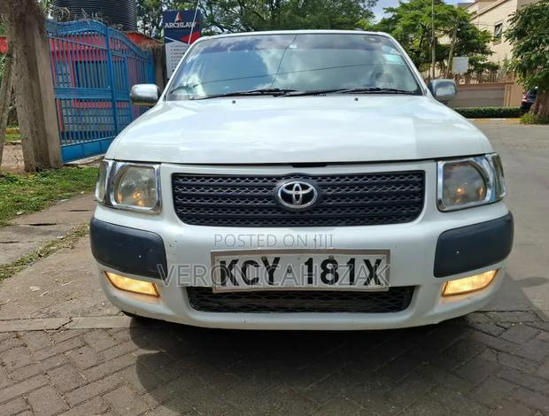 Toyota Succeed SV Premium 2014 White
