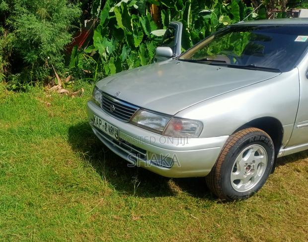 Nissan Sunny 1997 Silver