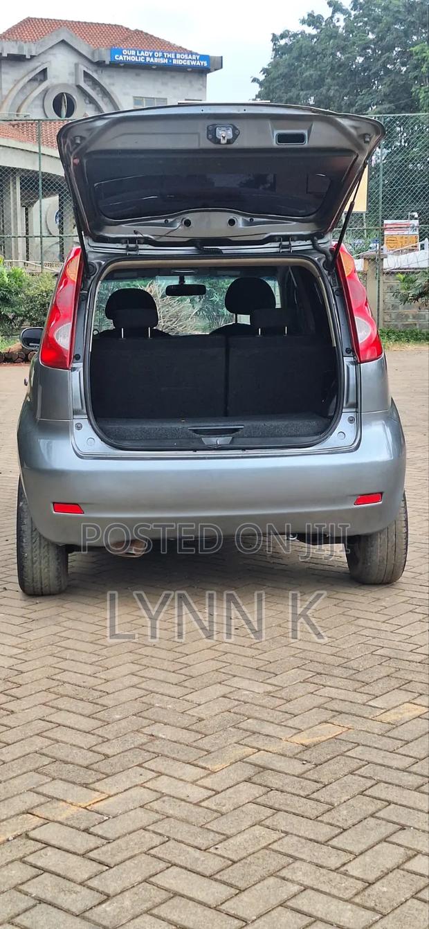 Nissan Note 2011 Gray