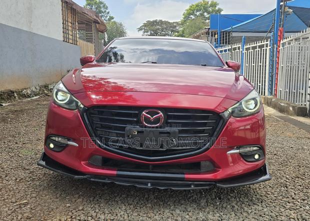 Mazda Axela 2017 Red