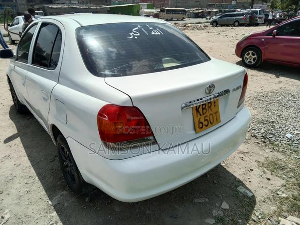 Toyota Corolla 2005 White