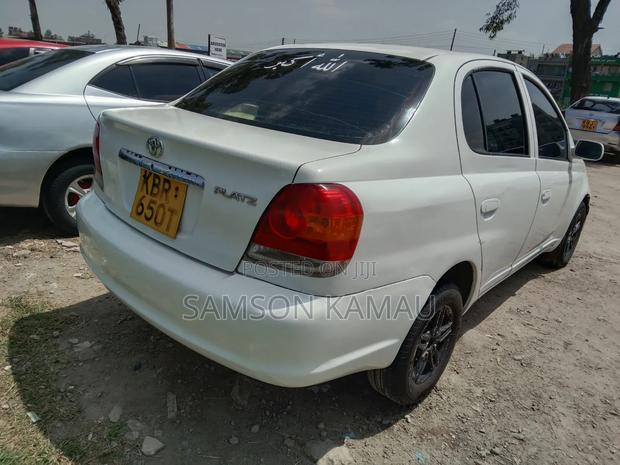 Toyota Corolla 2005 White
