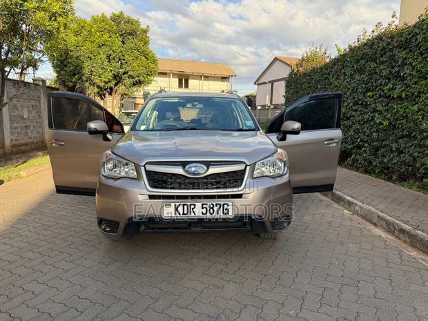 Subaru Forester 2016 Gold