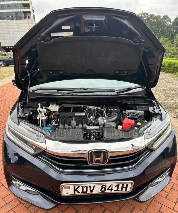 Honda Fit Shuttle 2019 Blue