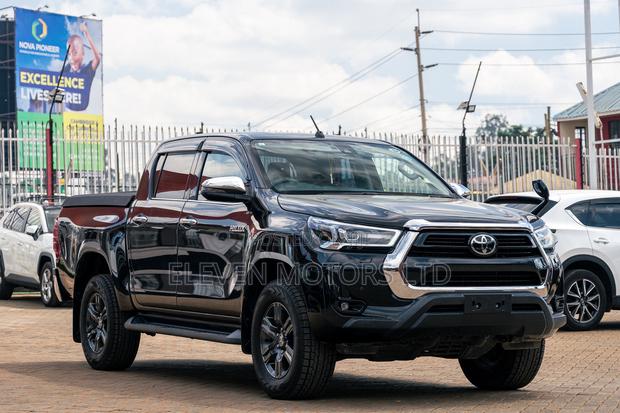 Toyota Hilux 2020 Black