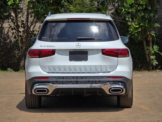 Mercedes-Benz GLB-Class GLB 220 d 4MATIC 2020 White