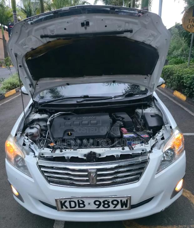 Toyota Premio 2014 White