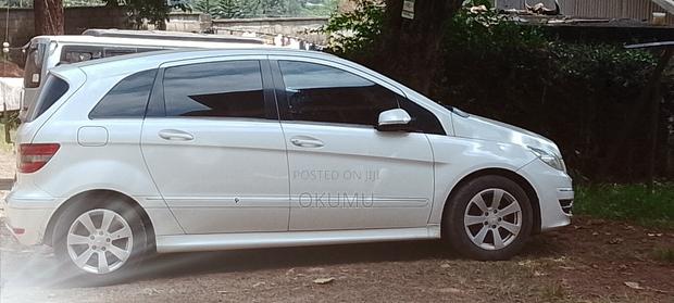 Mercedes-Benz B-Class 2009 White