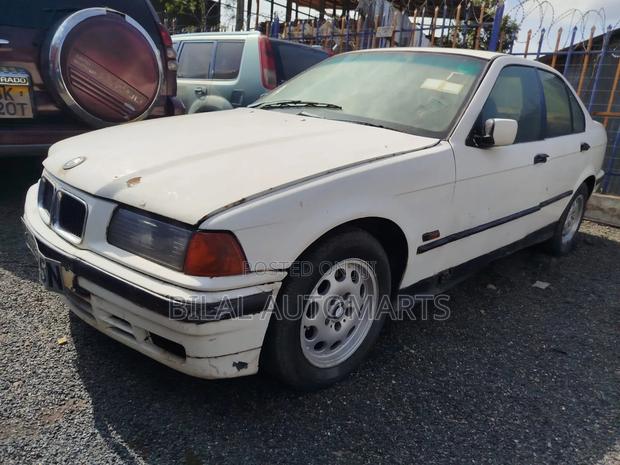 BMW 316i 1996 White