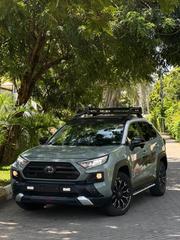 Toyota RAV4 2019 Green for sale