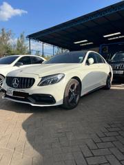 Mercedes-Benz C200 2016 White for sale