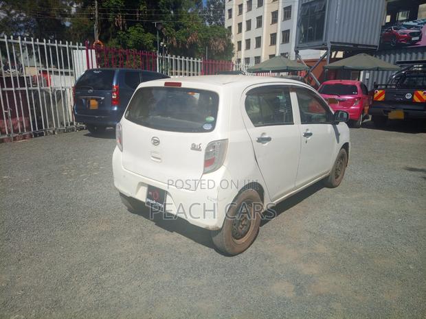 Daihatsu Mira 2015 White