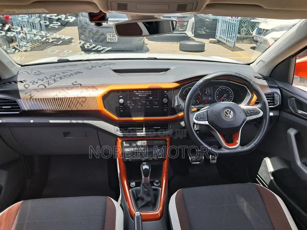Volkswagen T-Cross 2021