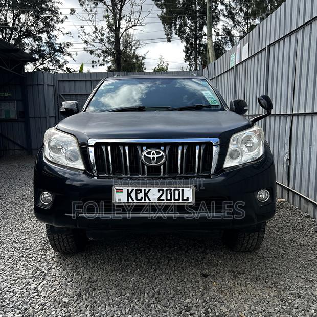 Toyota Land Cruiser Prado 2.7 i 2011 Black