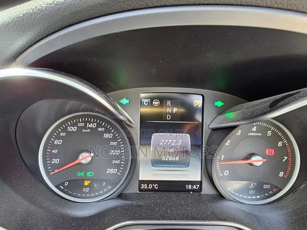 Mercedes-Benz GLC-Class 2021 Off white
