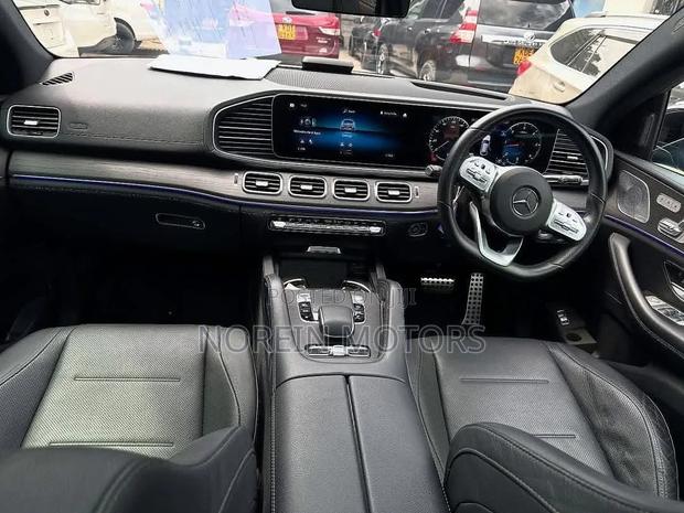Mercedes-Benz GLE-Class GLE 400d 4MATIC 2022 Matt Black