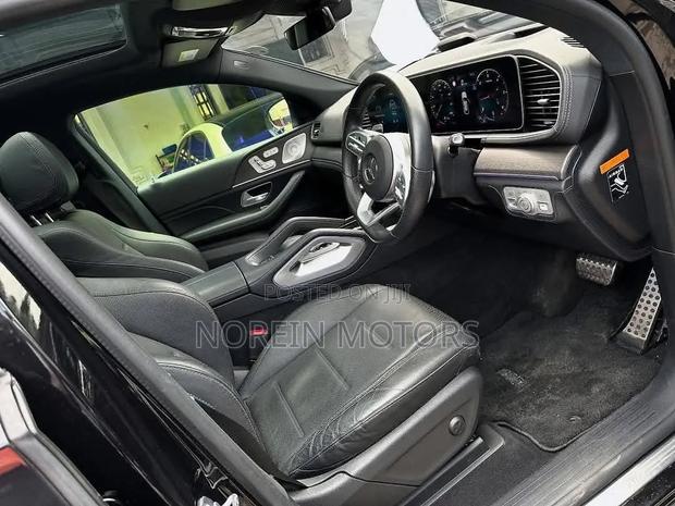 Mercedes-Benz GLE-Class GLE 400d 4MATIC 2022 Matt Black